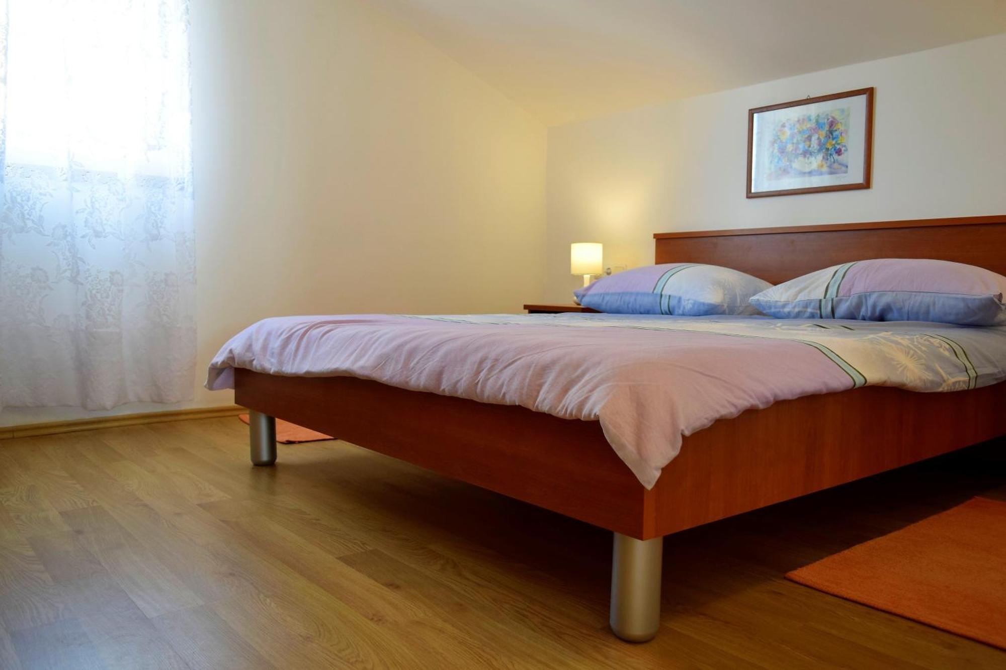 Peter Pan Apartments Palit Екстер'єр фото